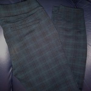 New size 6 printed pants